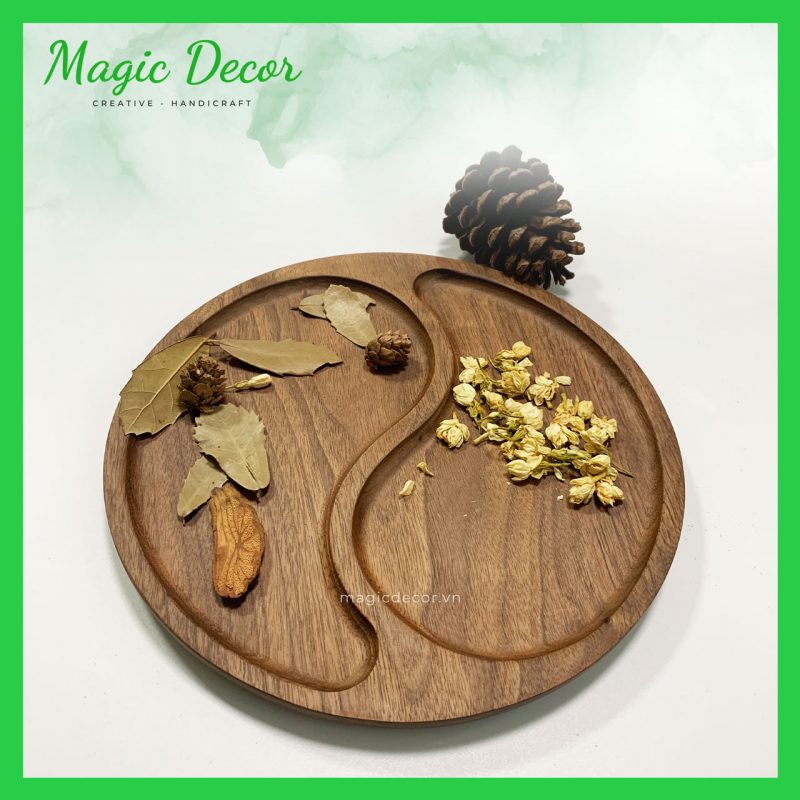 đĩa gỗ óc chó chia 2 ngăn decor trang trí