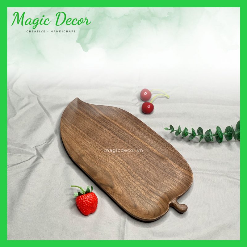 khay gỗ decor trang trí hình lá trầu